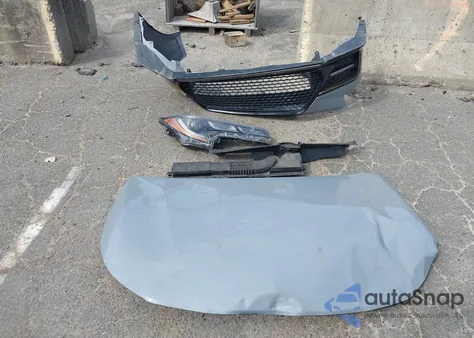 2021 Toyota Corolla Xse из США, поврежденный, VIN 5YFT4MCE0MP081819